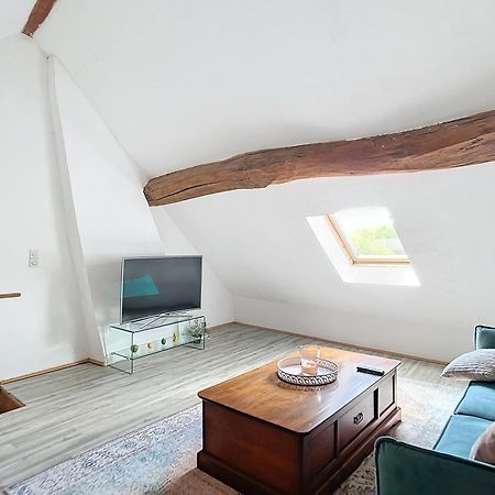Charmante Maison Joux-la-Ville Exteriör bild